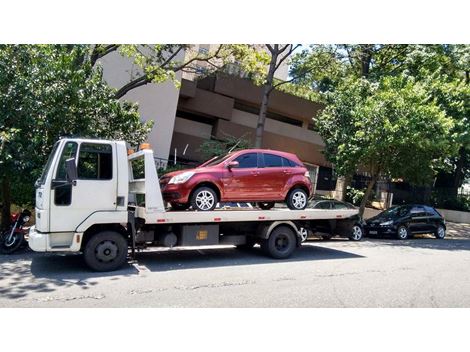 Empresa de Guincho na Avenida Vereador João de Luca