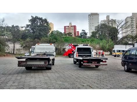 Guincho 24 Horas na Avenida Vereador João de Luca