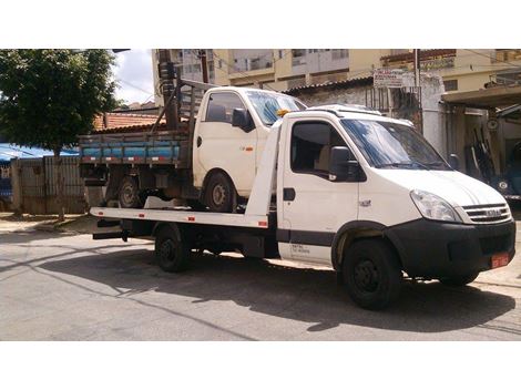 Guincho de Moto na Chácara Pouso Alegre