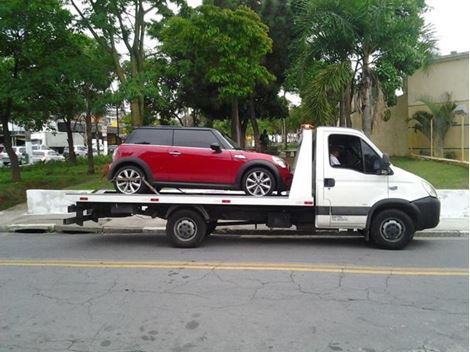 Preciso de Um Guincho Agora na Cidade Ademar