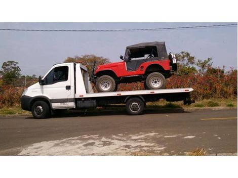 Guinchos na Estrada do Campo Limpo